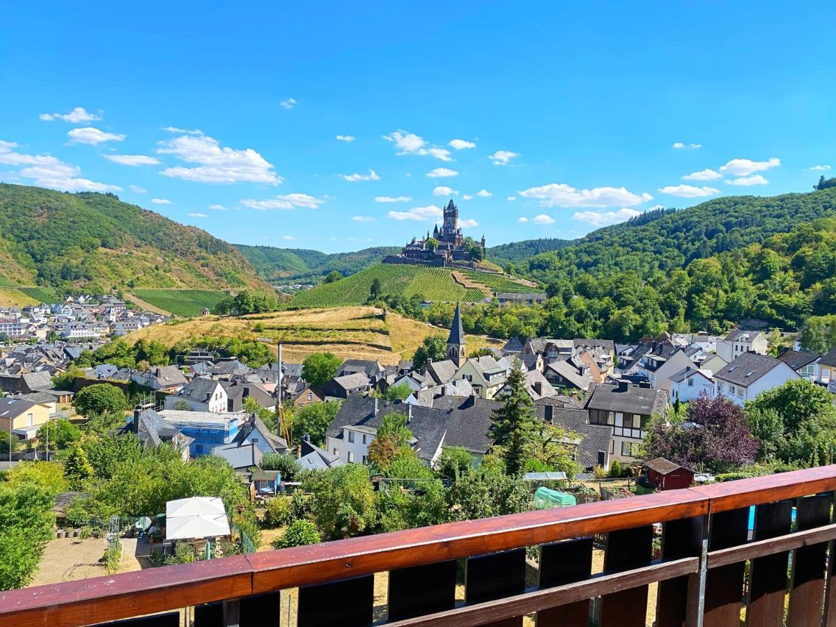 Burg Panorama Blick Moderne Zentrale Fewo Cochem Eksteriør billede